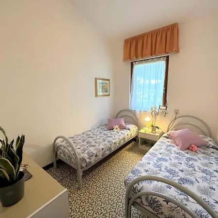 ヴィラ Rembrandt リニャーノ・サッビアドーロ